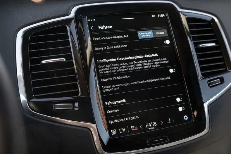 Volvo XC90 din 2024 cu 49.600 km - oferta VOL154509 - foto 18