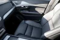 Volvo XC90 din 2024 cu 49.600 km - oferta VOL154509 - foto 22