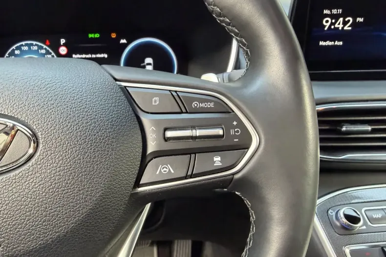 Hyundai SANTA FE din 2022 cu 88.000 km - oferta HYU154510 - foto 16