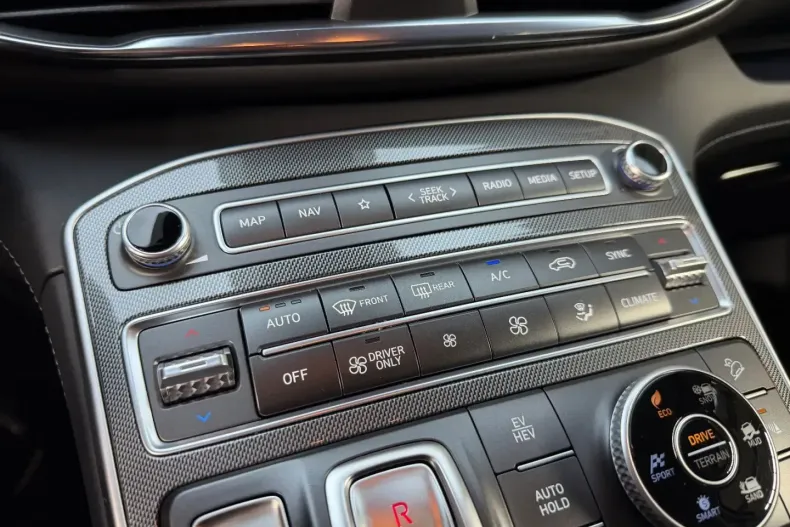 Hyundai SANTA FE din 2022 cu 88.000 km - oferta HYU154510 - foto 25