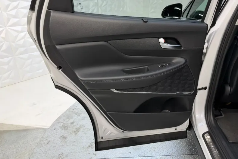 Hyundai SANTA FE din 2022 cu 88.000 km - oferta HYU154510 - foto 35