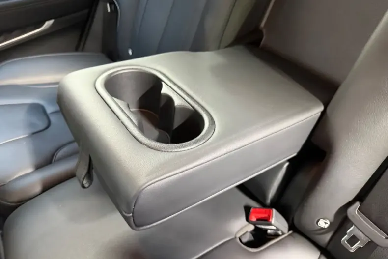 Hyundai SANTA FE din 2022 cu 88.000 km - oferta HYU154510 - foto 41