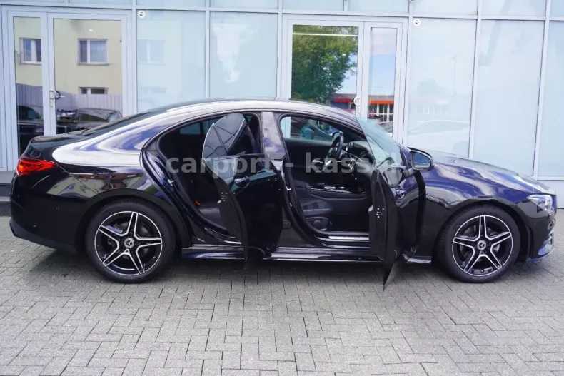 Mercedes-Benz CLA 200 din 2021 cu 45.000 km - oferta MER154521 - foto 9