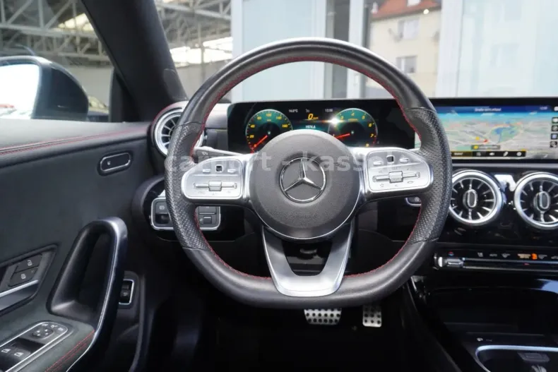 Mercedes-Benz CLA 200 din 2021 cu 45.000 km - oferta MER154521 - foto 17