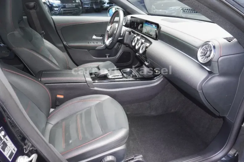 Mercedes-Benz CLA 200 din 2021 cu 45.000 km - oferta MER154521 - foto 20