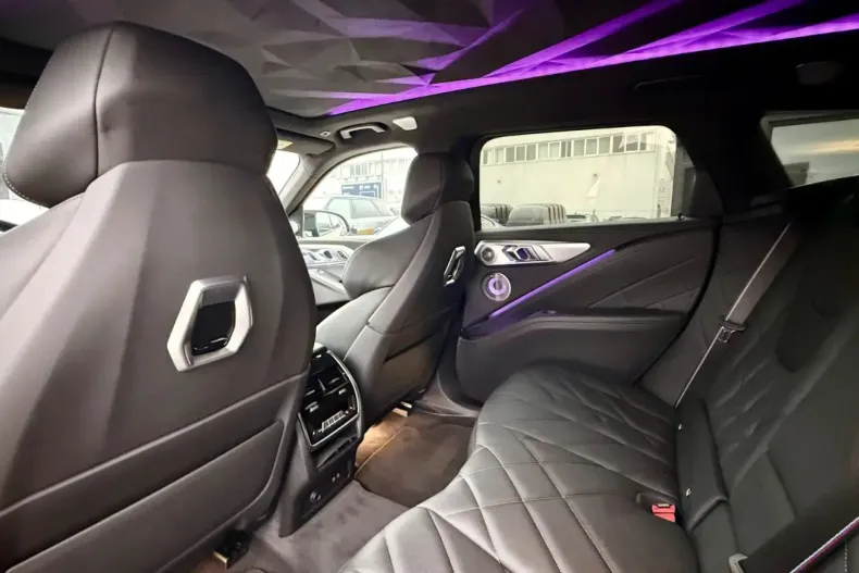 BMW XM din 2024 cu 18.617 km - oferta BMW154533 - foto 17