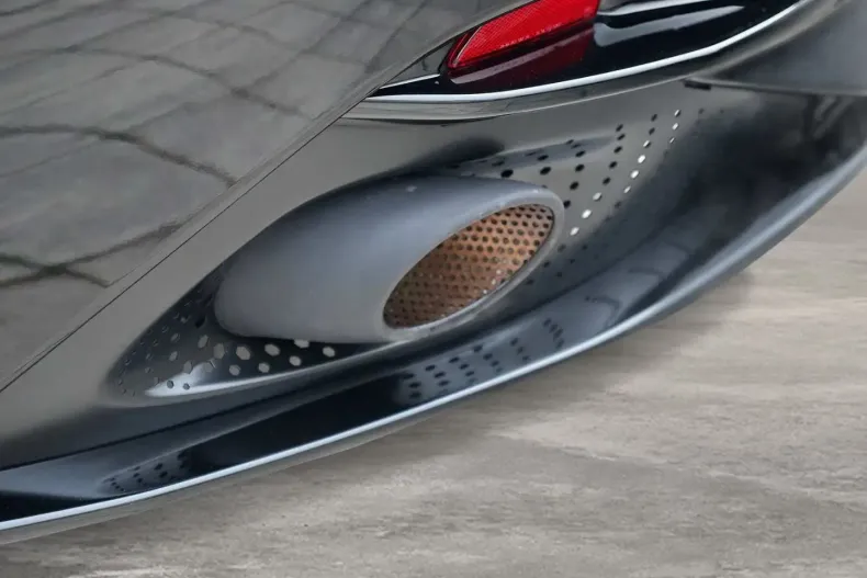 Aston Martin DB12 din 2024 cu 20.500 km - oferta AST154541 - foto 25