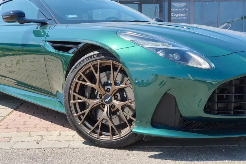 Aston Martin DB12 din 2025 cu 3.000 km - oferta AST154542 - foto 11