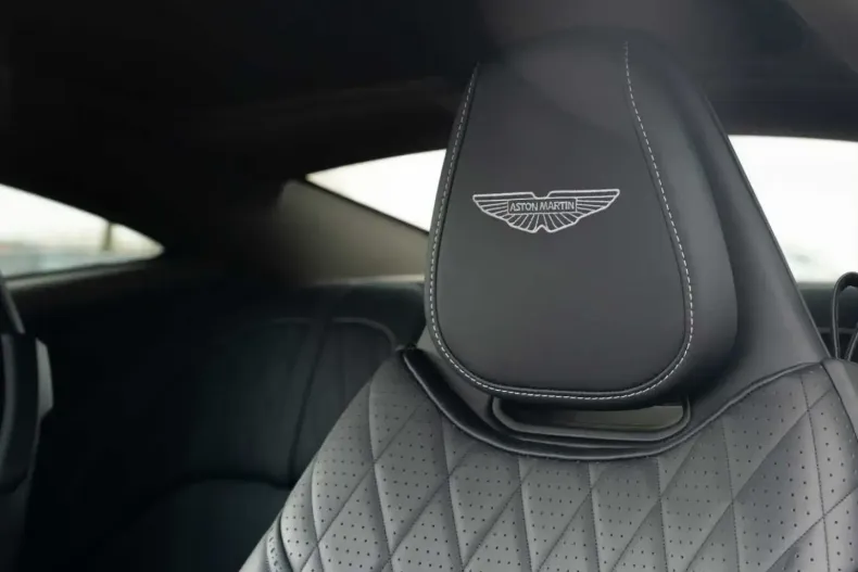 Aston Martin DB12 din 2024 cu 13.300 km - oferta AST154543 - foto 5