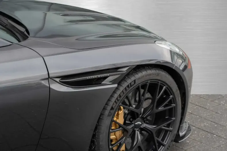 Aston Martin DB12 din 2024 cu 13.300 km - oferta AST154543 - foto 9