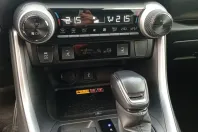 Toyota RAV4 din 2022 cu 52.215 km - oferta TOY154544 - foto 13