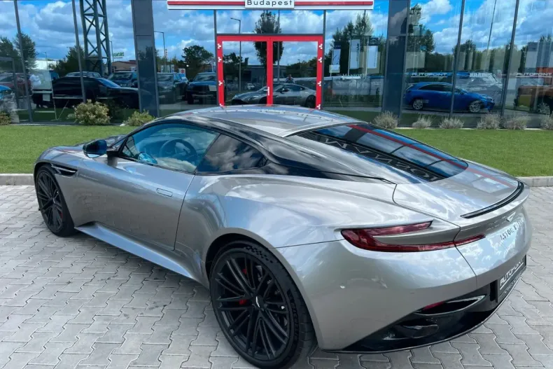 Aston Martin DB12 din 2023 cu 3.490 km - oferta AST154545 - foto 7
