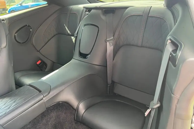 Aston Martin DB12 din 2023 cu 3.490 km - oferta AST154545 - foto 10