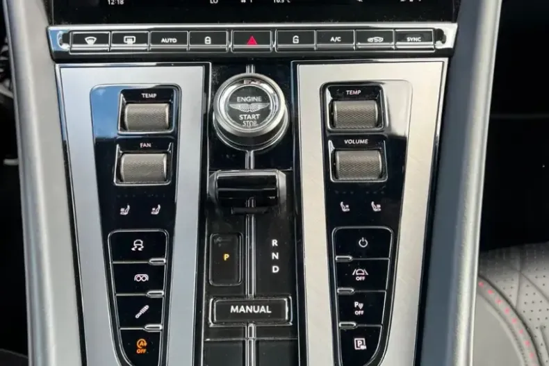 Aston Martin DB12 din 2023 cu 3.490 km - oferta AST154545 - foto 19