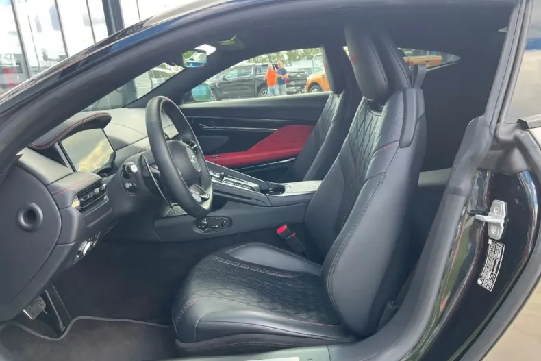 Aston Martin DB12 din 2023 cu 3.490 km - oferta AST154545 - foto 20