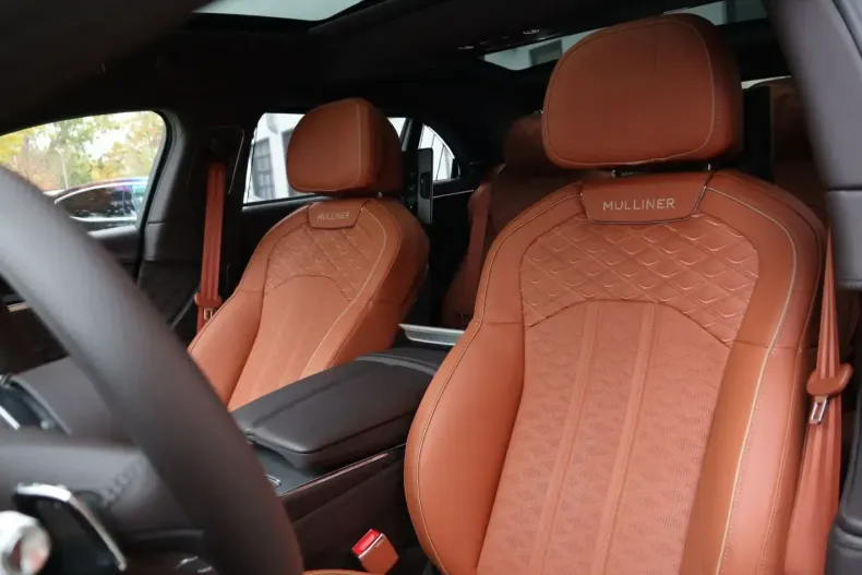 Bentley Flying Spur din 2024 cu 4.911 km - oferta BEN154549 - foto 15