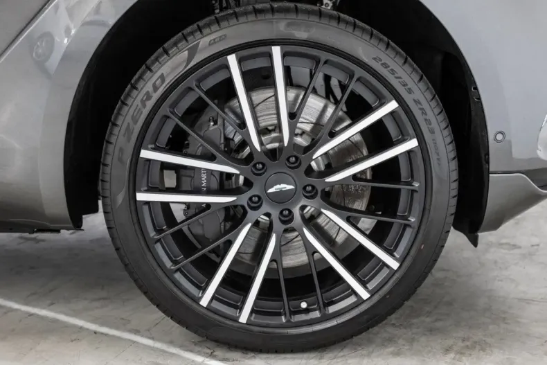 Aston Martin DBX din 2024 cu 12.073 km - oferta AST154555 - foto 4