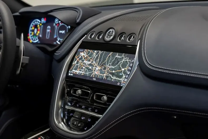 Aston Martin DBX din 2024 cu 9.970 km - oferta AST154557 - foto 21