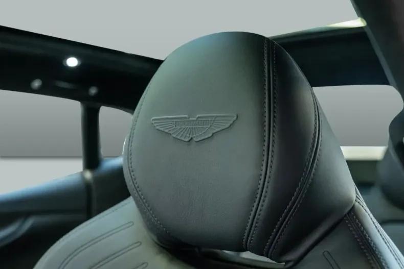 Aston Martin DBX din 2024 cu 19.900 km - oferta AST154558 - foto 5