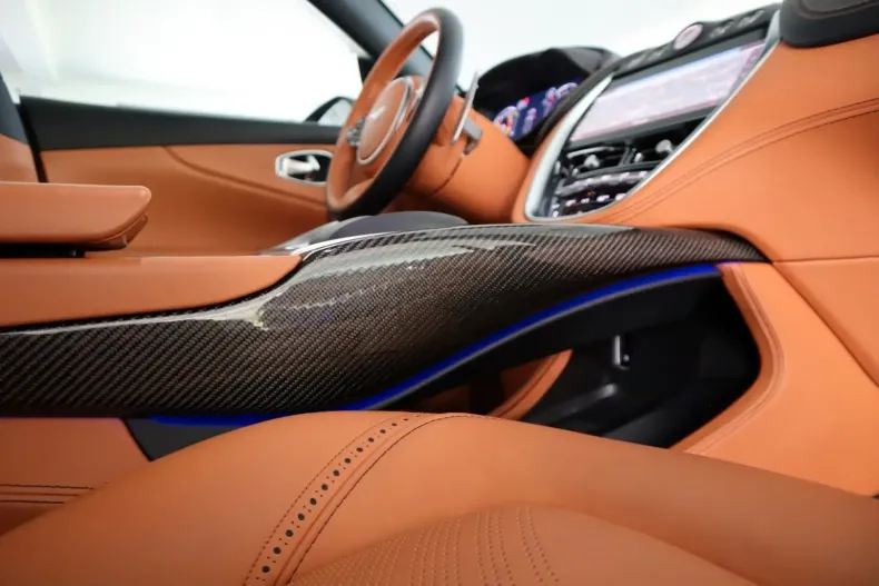 Aston Martin DBX din 2022 cu 36.280 km - oferta AST154559 - foto 10