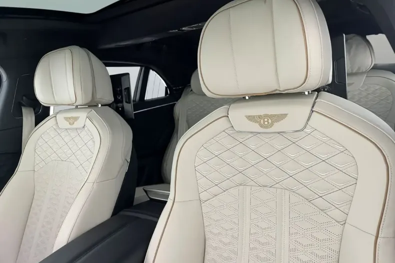 Bentley Flying Spur din 2025 cu 8.390 km - oferta BEN154563 - foto 10