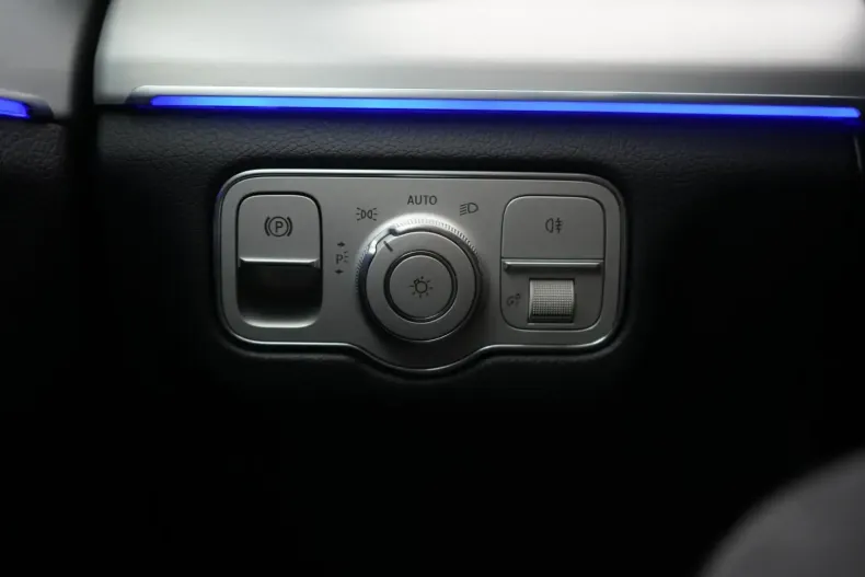 Mercedes-Benz GLE 350 din 2021 cu 88.000 km - oferta MER154571 - foto 25