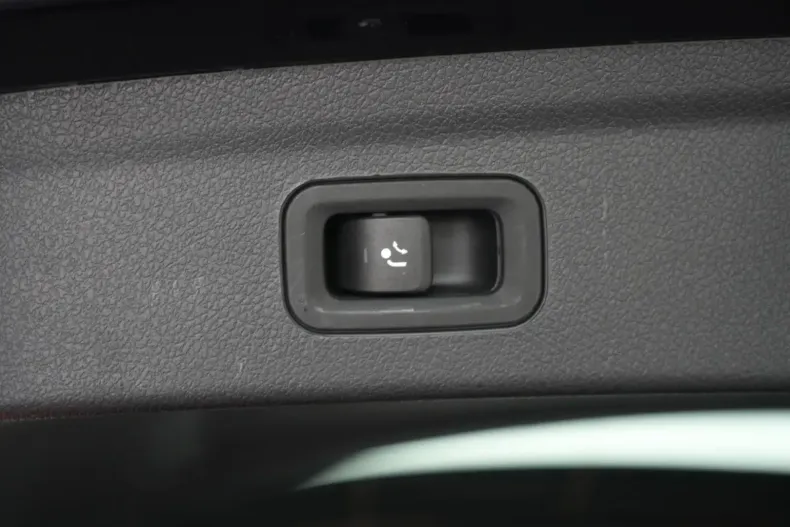 Mercedes-Benz GLE 350 din 2021 cu 88.000 km - oferta MER154571 - foto 35