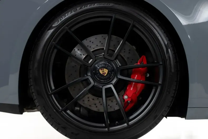 Porsche 992 din 2024 cu 15.334 km - oferta POR154572 - foto 9