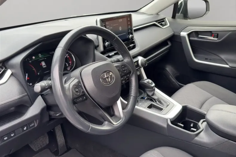 Toyota RAV4 din 2022 cu 85.100 km - oferta TOY154573 - foto 11