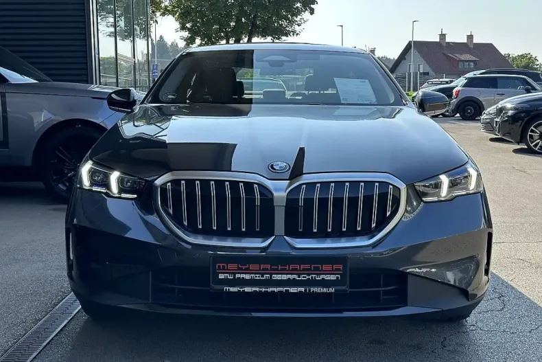 BMW 530 din 2024 cu 10.500 km - oferta BMW154578 - foto 2