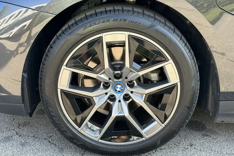 BMW 530 din 2024 cu 10.500 km - oferta BMW154578 - foto 5