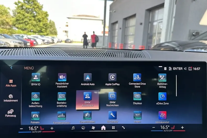 BMW 530 din 2024 cu 10.500 km - oferta BMW154578 - foto 30