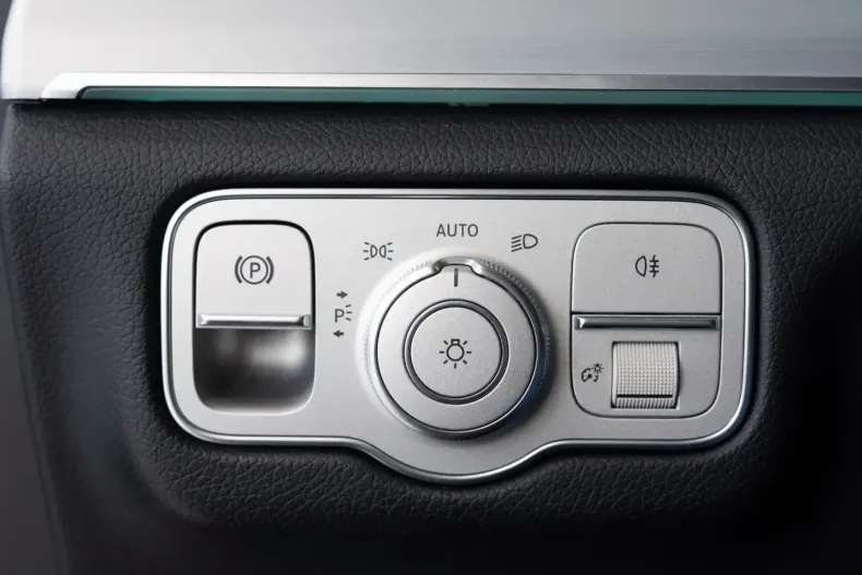 Mercedes-Benz GLE 350 din 2022 cu 68.173 km - oferta MER154581 - foto 29