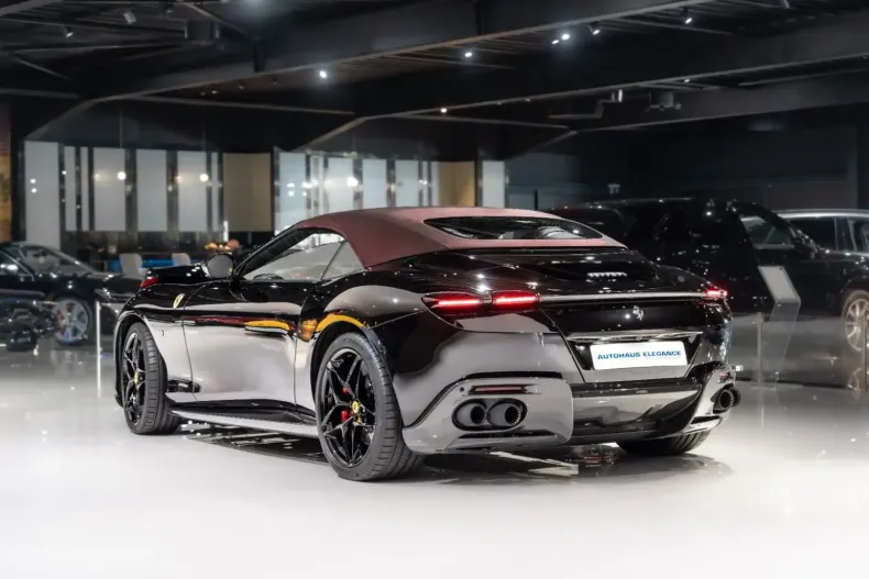 Ferrari Roma din 2024 cu 2.108 km - oferta FER154586 - foto 4