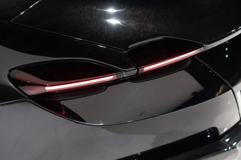 Ferrari Roma din 2024 cu 2.108 km - oferta FER154586 - foto 13