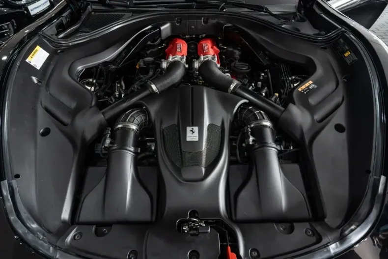 Ferrari Roma din 2024 cu 2.108 km - oferta FER154586 - foto 24