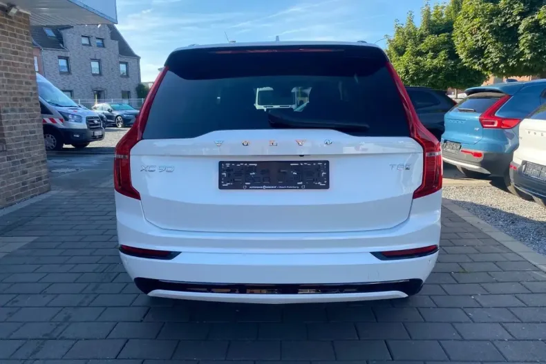Volvo XC90 din 2024 cu 27.813 km - oferta VOL154588 - foto 5