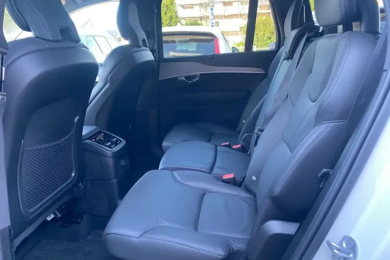 Volvo XC90 din 2024 cu 27.813 km - oferta VOL154588 - foto 17