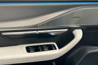 XPENG P7 din 2023 cu 19.315 km - oferta XPE154589 - foto 11