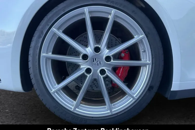 Porsche 992 din 2024 cu 5.266 km - oferta POR154590 - foto 17