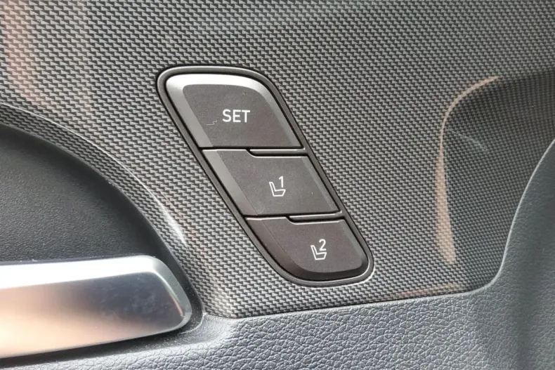 Hyundai SANTA FE din 2021 cu 58.500 km - oferta HYU154602 - foto 16