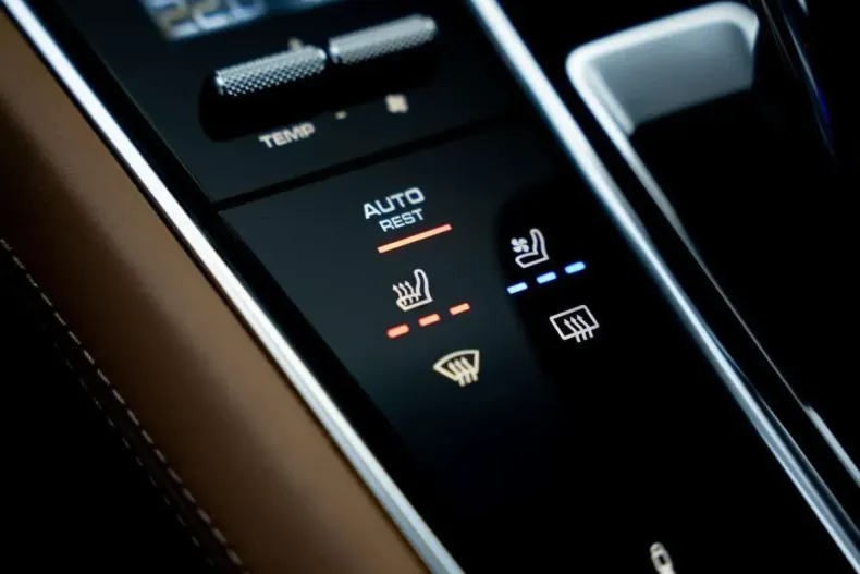 Porsche Panamera din 2021 cu 75.153 km - oferta POR154606 - foto 22