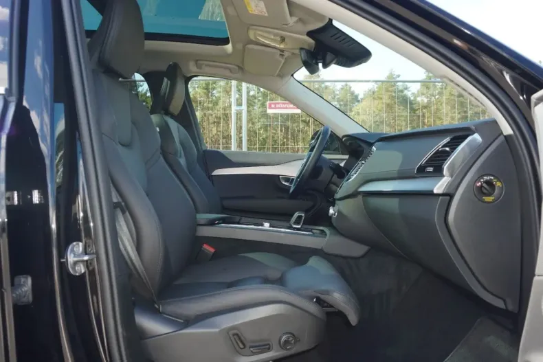 Volvo XC90 din 2024 cu 24.488 km - oferta VOL154607 - foto 15
