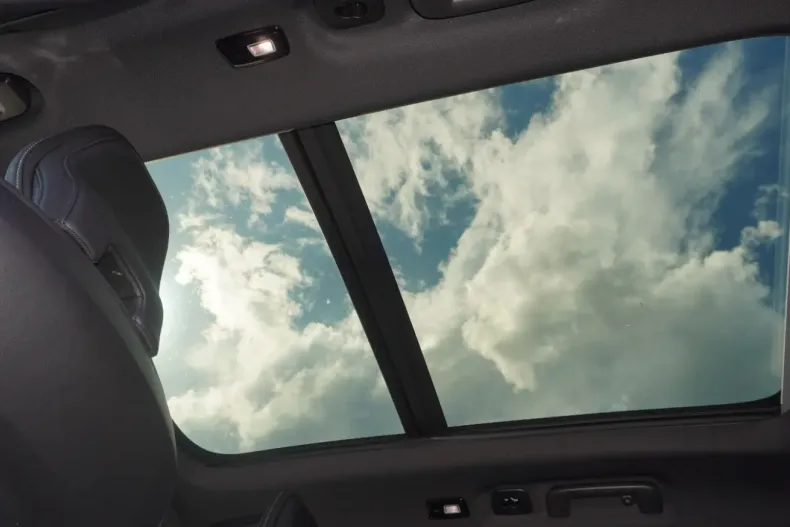 Volvo XC90 din 2024 cu 26.687 km - oferta VOL154608 - foto 19