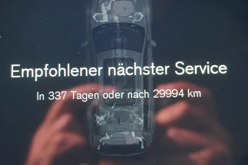 Volvo XC90 din 2024 cu 26.687 km - oferta VOL154608 - foto 25