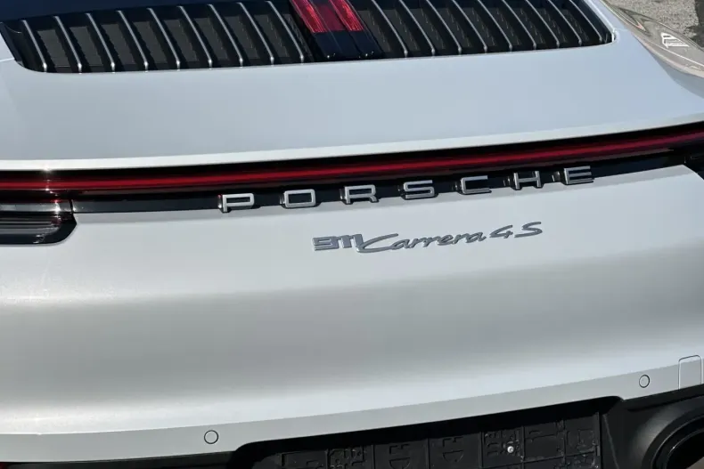 Porsche 992 din 2024 cu 3.150 km - oferta POR154610 - foto 30