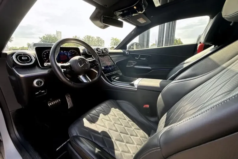 Mercedes-Benz CLE 450 din 2024 cu 25.402 km - oferta MER154613 - foto 17