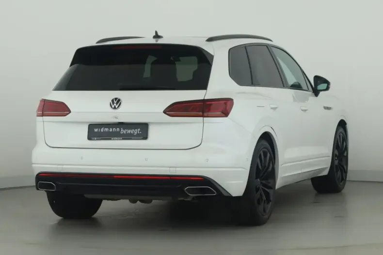 Volkswagen Touareg din 2020 cu 44.445 km - oferta VOL154616 - foto 2