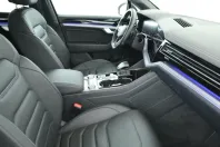 Volkswagen Touareg din 2020 cu 44.445 km - oferta VOL154616 - foto 17