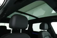 Volkswagen Touareg din 2020 cu 44.445 km - oferta VOL154616 - foto 21